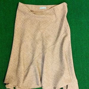 Cute grey skirt by Dazz